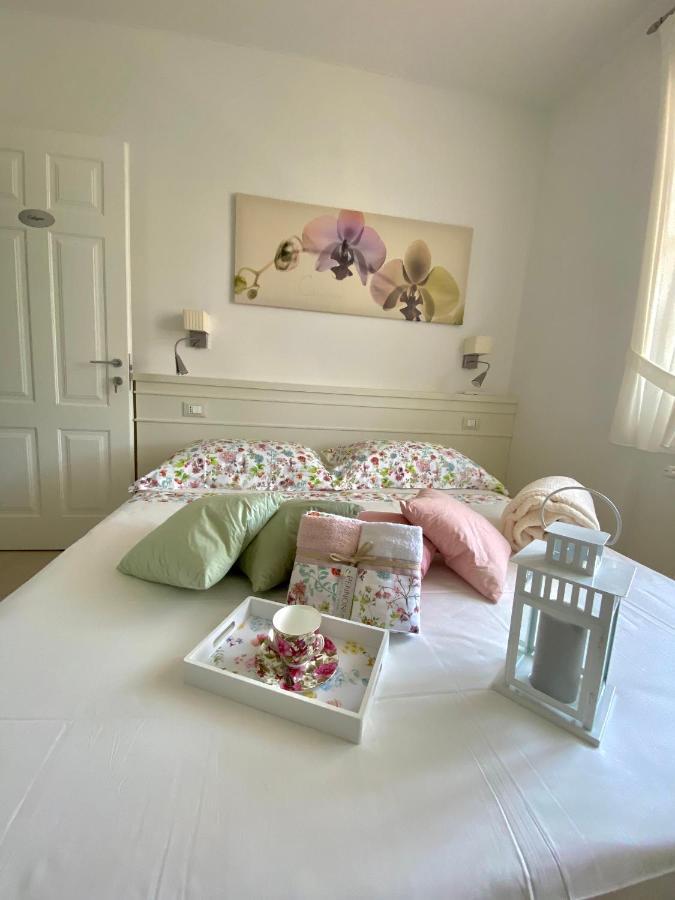 Bellaisa Bed & Breakfast Camaiore Bagian luar foto