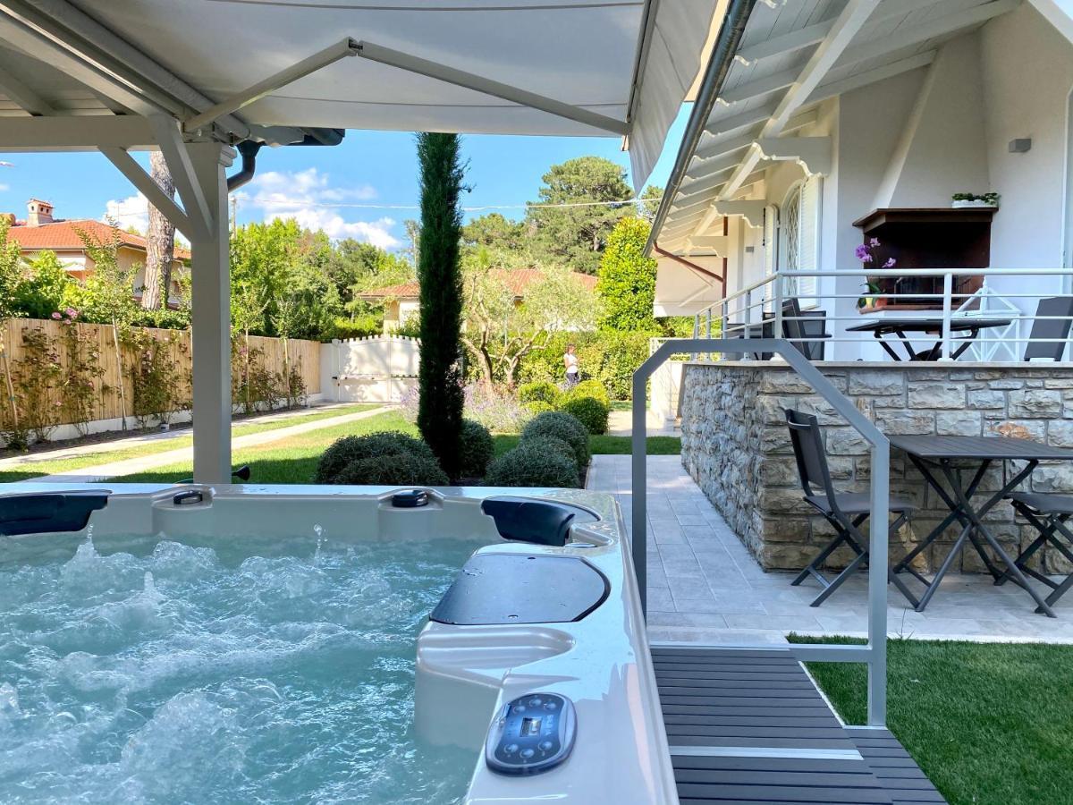 Bellaisa Bed & Breakfast Camaiore Bagian luar foto
