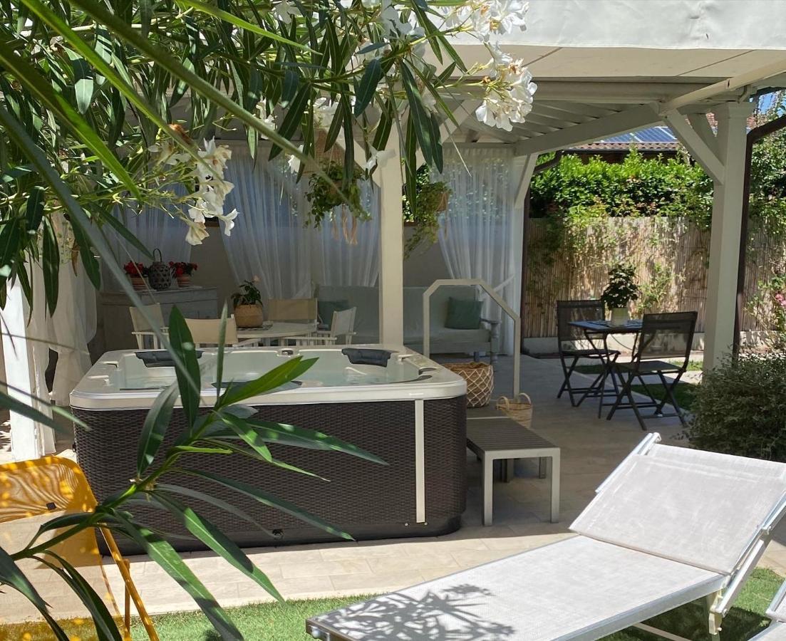 Bellaisa Bed & Breakfast Camaiore Bagian luar foto