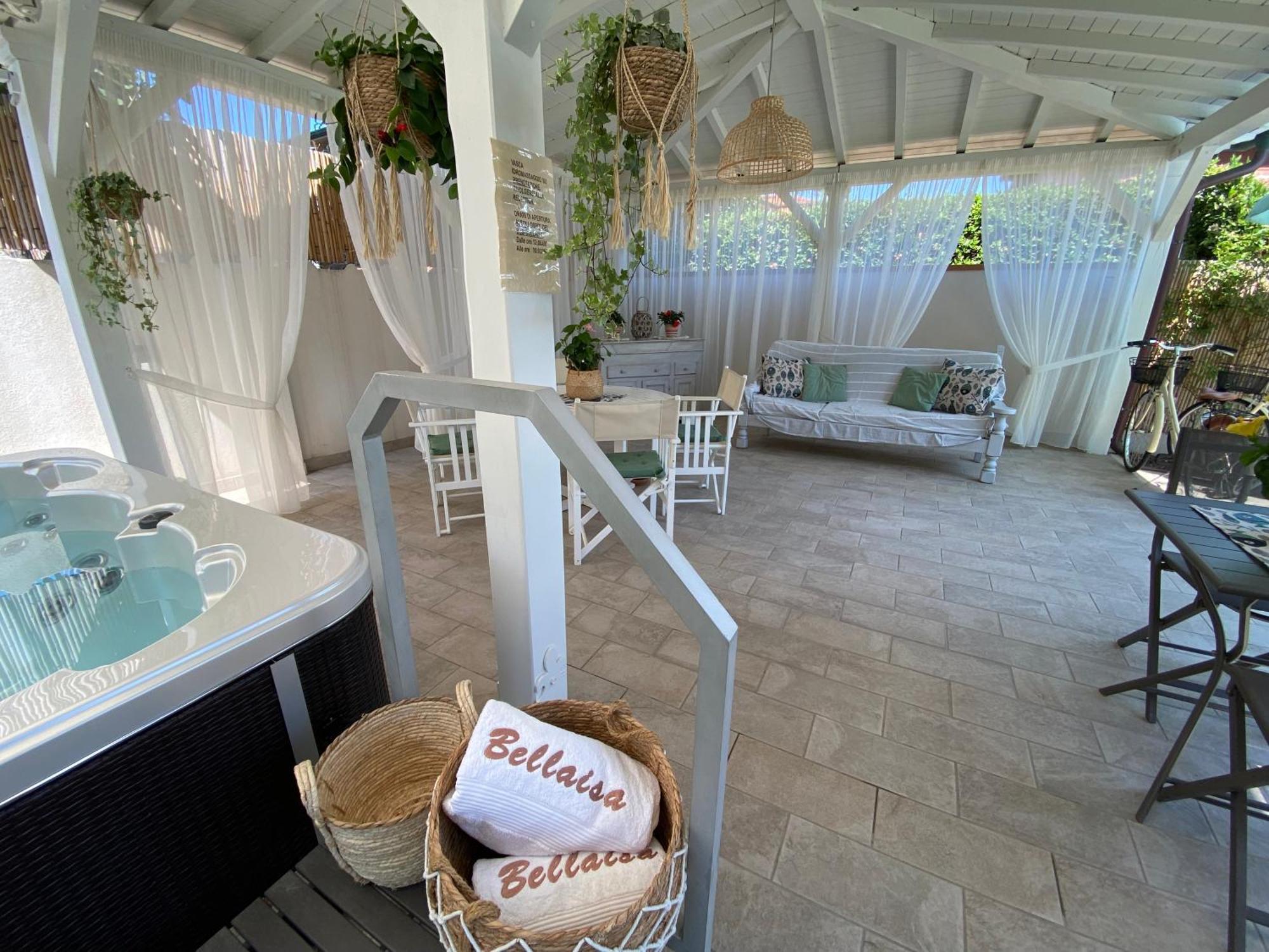 Bellaisa Bed & Breakfast Camaiore Bagian luar foto